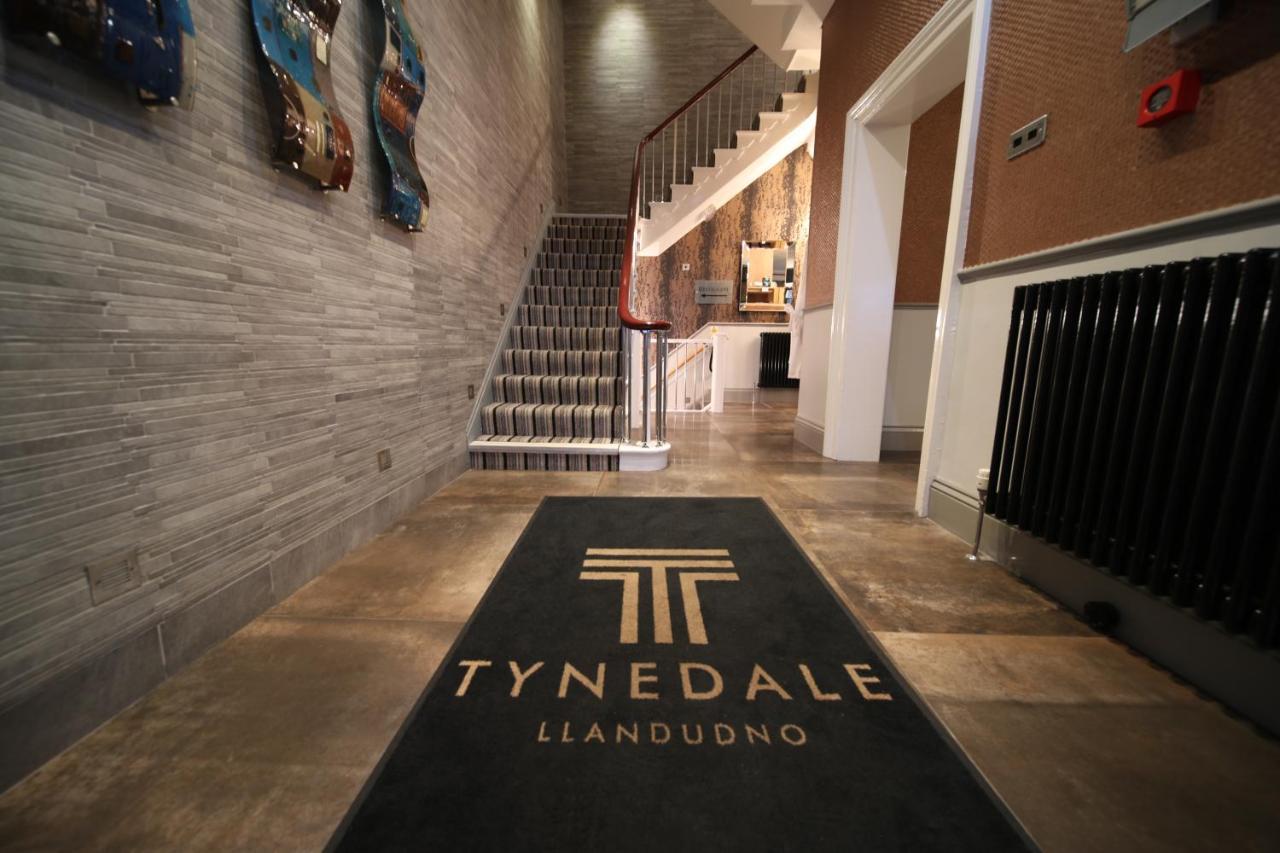 Tynedale Hotel Лландидно Екстер'єр фото